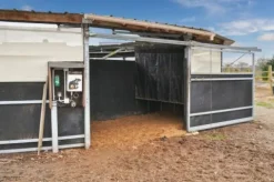 New A VENDRE EUR CHEVAUX 6 PLACES Marcheur Chevaux