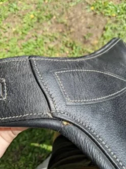 Hot Bavette cuir noir grainé Luxe 115cm Sangles