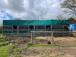 Sale Boxes démontables Aménagement De L'Écurie·Boxes Chevaux