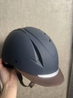 Casque Harry's Horse Challenge 58-61 quasi neuf Femme Protections De Tête·Casques D'équitation|Tenue D'Équitation Femme·Casques D'équitation Femme