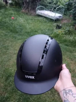 Clearance Casque Uvex peu porté 56/59 Homme Protections De Tête·Casques D'équitation|Tenue D'Équitation Homme·Casques Homme