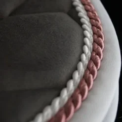 Chabraque dressage avec rebords personnalisable - Tapis De Dressage|Tapis De Selle