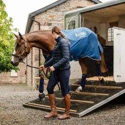 Best Chemise Travel Series - Horseware Chemises Cheval