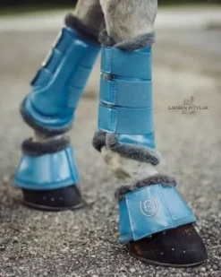 Outlet Cloches avec faux mouton - Parisian Blue Cloches Et Protèges-Glomes