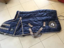 Couverture de box 300g 125 cm Neuve Couvertures Cheval