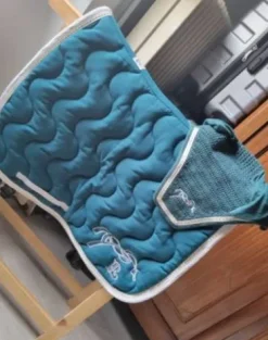 Ensemble bonnet tapis Tapis De Cso|Tapis De Selle