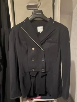 Discount Frac de dressage samshield Femme La Cavalière En Concours|La Femme En Concours