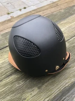 New FIRST LADY LEATHER NOIR/OR Protections De Tête·Casques D'équitation