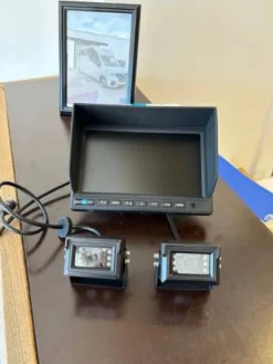 Discount Kit caméra chevaux et caméra de recul - 7 pouces Pièces Détachées Van Et Camion