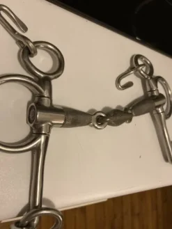 Mors Pelham trust 125 mm Mors Et Embouchures