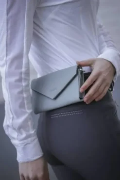 Hot Pochette téléphone New Phone Pocket - PENELOPE Sacs & Pochettes De Ceinture