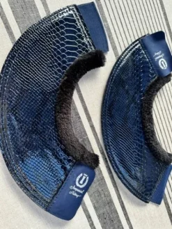 Online SUPERBES CLOCHES BLEU MARINE Cloches Et Protèges-Glomes