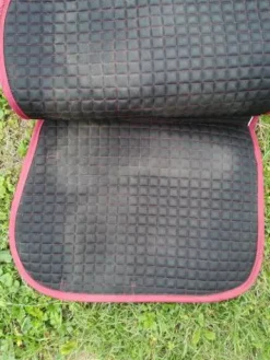 Clearance Tapis bordeaux riding world Tapis De Cso|Tapis De Selle