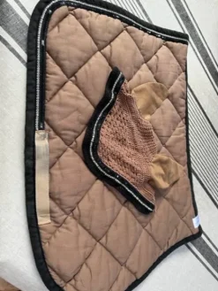 Best TAPIS CRISTINA SPORT BEIGE ET NOIR Tapis De Dressage|Tapis De Cso