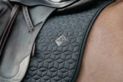 Sale Tapis de selle Classique - Kentucky Tapis De Dressage|Tapis De Cso