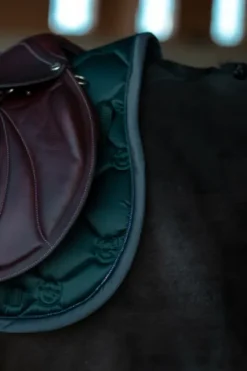 Outlet Tapis de selle Dramatic Monday - Tapis De Dressage|Tapis De Cso