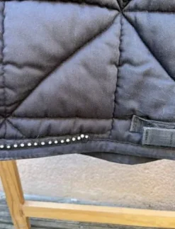 Online tapis de selle noir Tapis De Cso