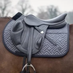 Outlet Tapis de selle Sensisoft - - Doublure en fausse fourrure Tapis De Cso|Tapis De Dressage