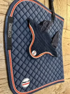 Sale TAPIS ENSEMBLE BLEU MARINE ET ROUGE Tapis De Dressage|Tapis De Cso