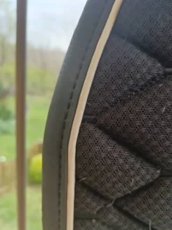 Sale Tapis Noir avec des liseré blanc Tapis De Cso