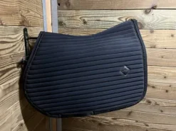 Discount Tapis Kentucky noir Pearls Tapis De Cso|Tapis De Selle