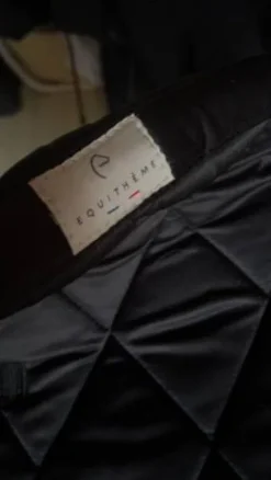 New Tapis noir à strasse Tapis De Dressage