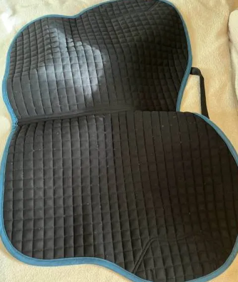 Best Tapis Suede GP Square LeMieux taille L Neuf Tapis De Cso|Tapis De Selle