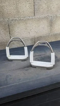 Sale Étriers de sécurité Etriers Et Accessoires