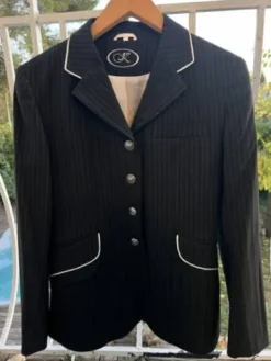 Best Veste concours équitation femme Femme La Cavalière En Concours|La Femme En Concours